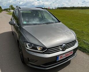 VW Volkswagen Golf Sportsvan Highline*DSG*KLIMAAUTO*B Gebrauchtwagen